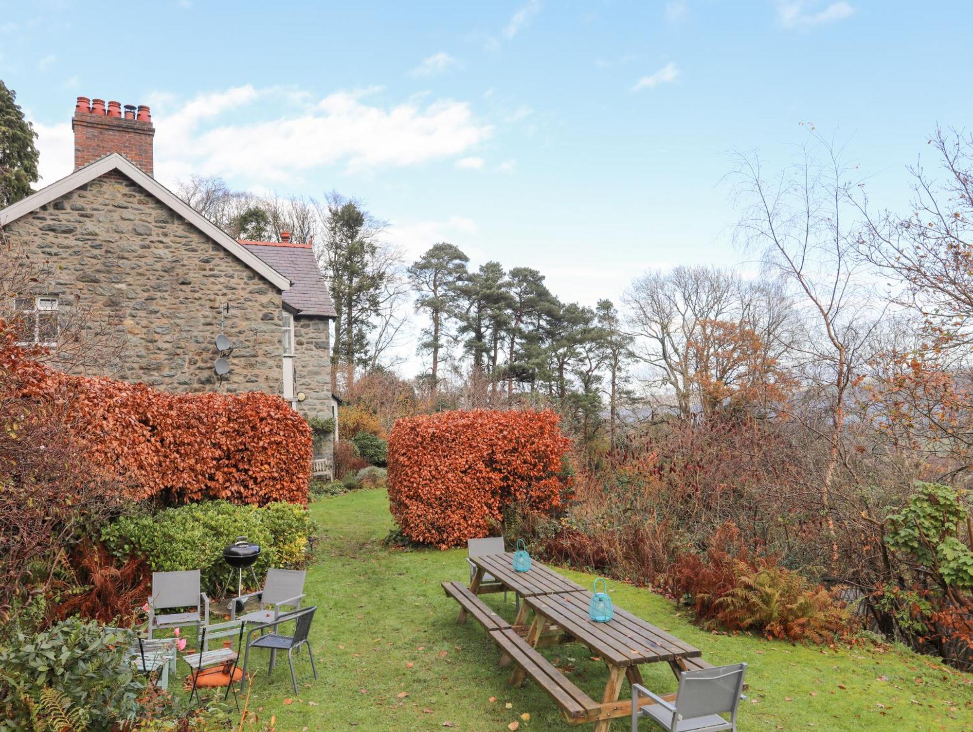 Villa Ty'n y Cae Llanbedr-y-cennin Exterior foto